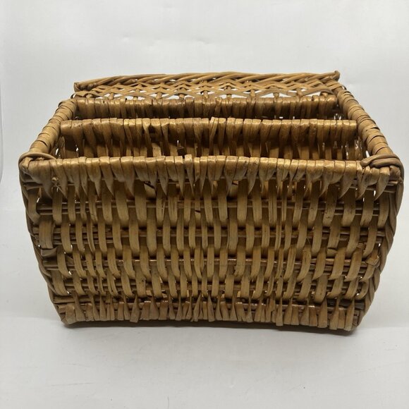 Vintage Wicker Rattan Desk Organizer Letter Holder Tray Sturdy Woven - Picture 6 of 9